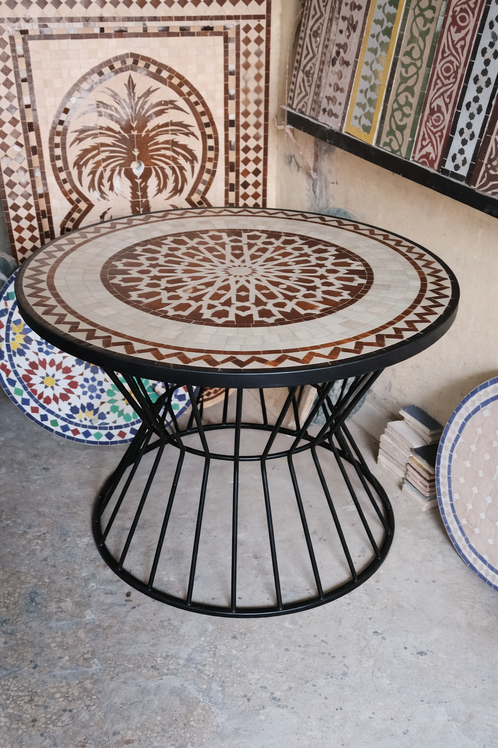 Table ronde en zellige marocain – Ø 90 cm