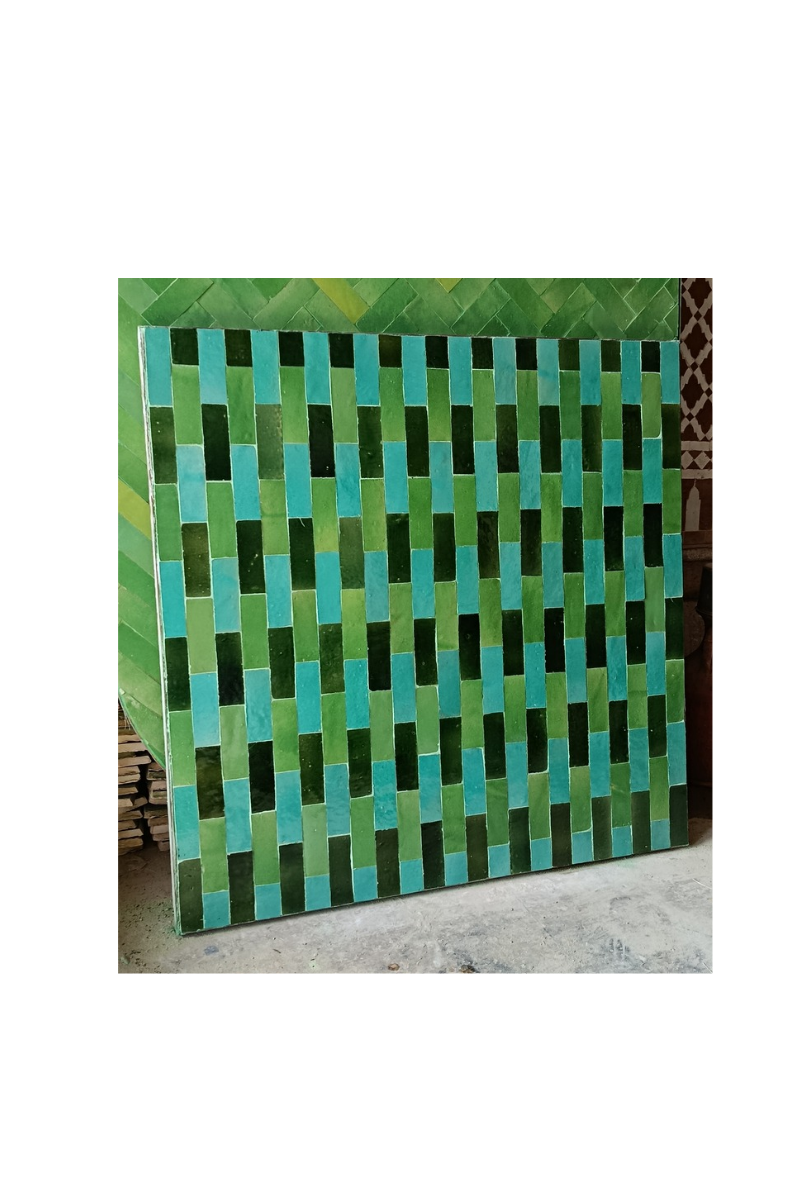 Table carrée en zellige vert – Artisanat marocain fait main